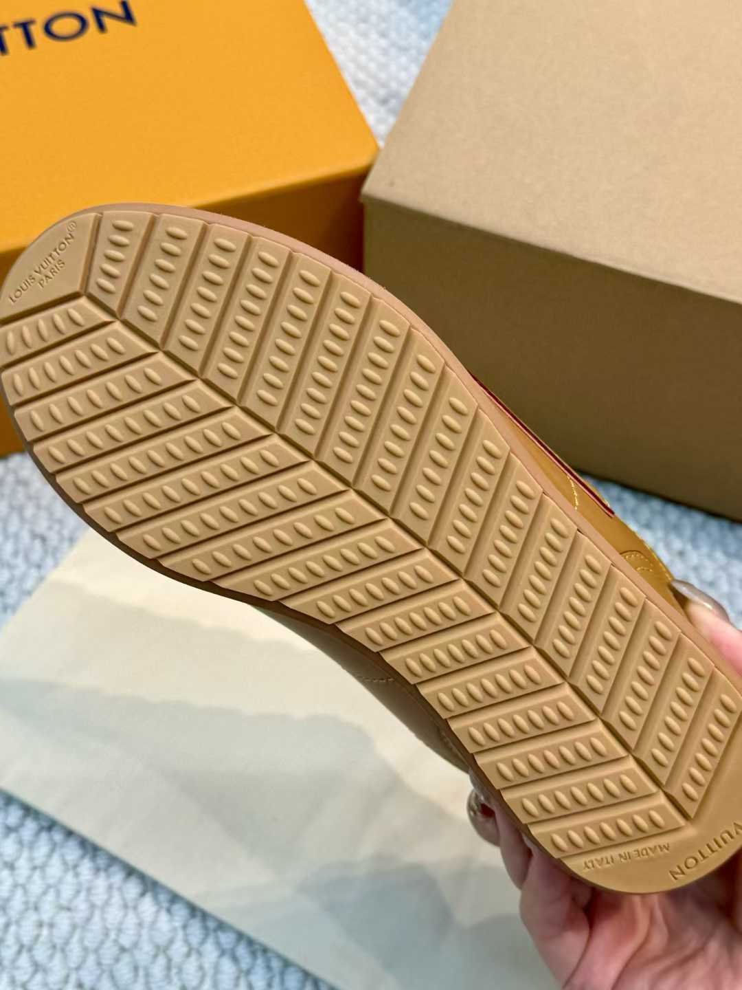 Louis Vuitton BUTTERSOFE Bread shoes view 14