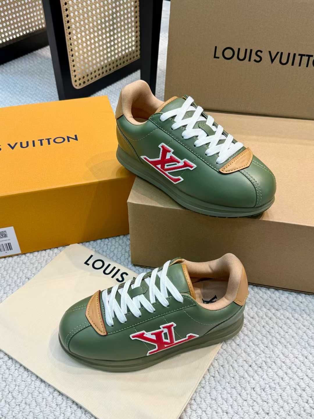 Louis Vuitton BUTTERSOFE Bread shoes view 16