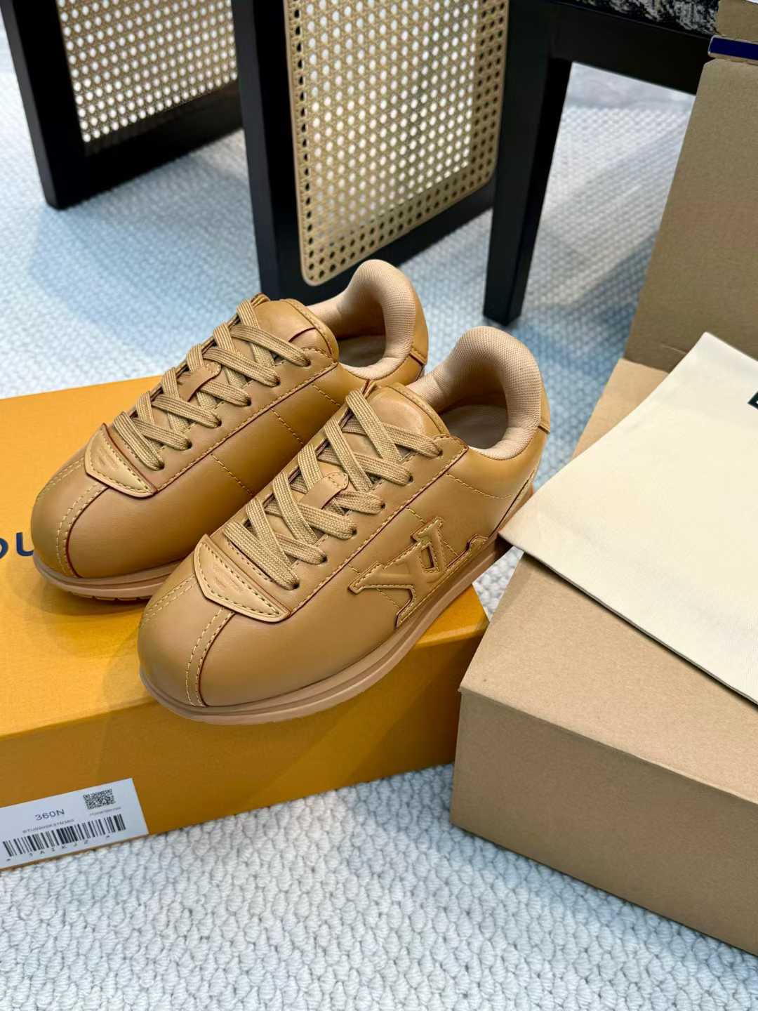 Louis Vuitton BUTTERSOFE Bread shoes view 9