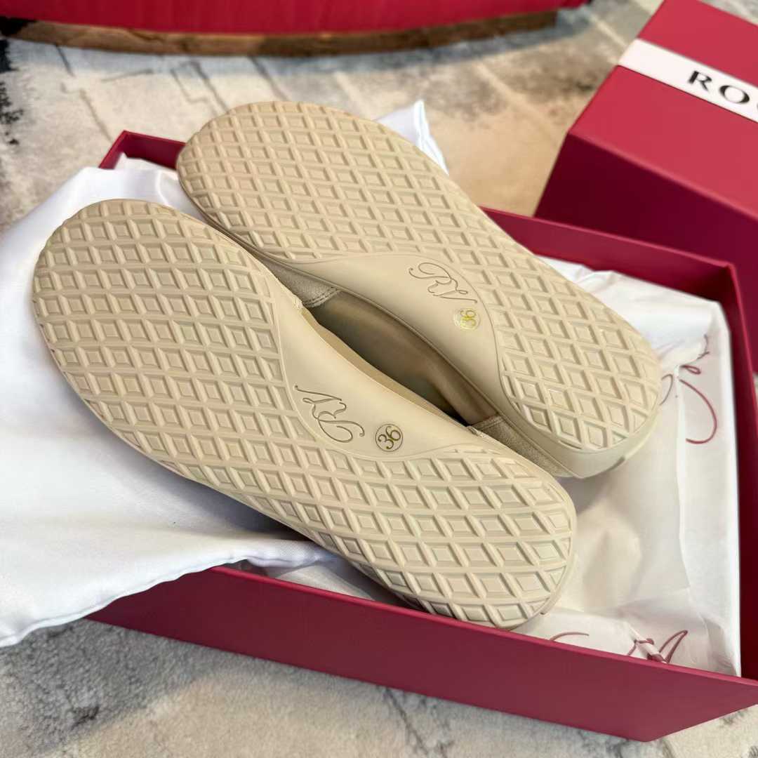 Roger Vivier Virtue training shoes view 24