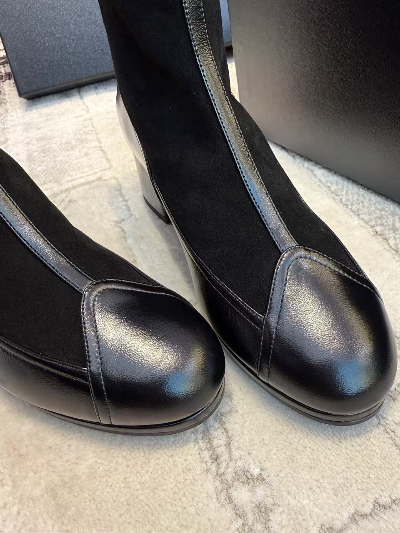 Chanel 25A Short boots view 13