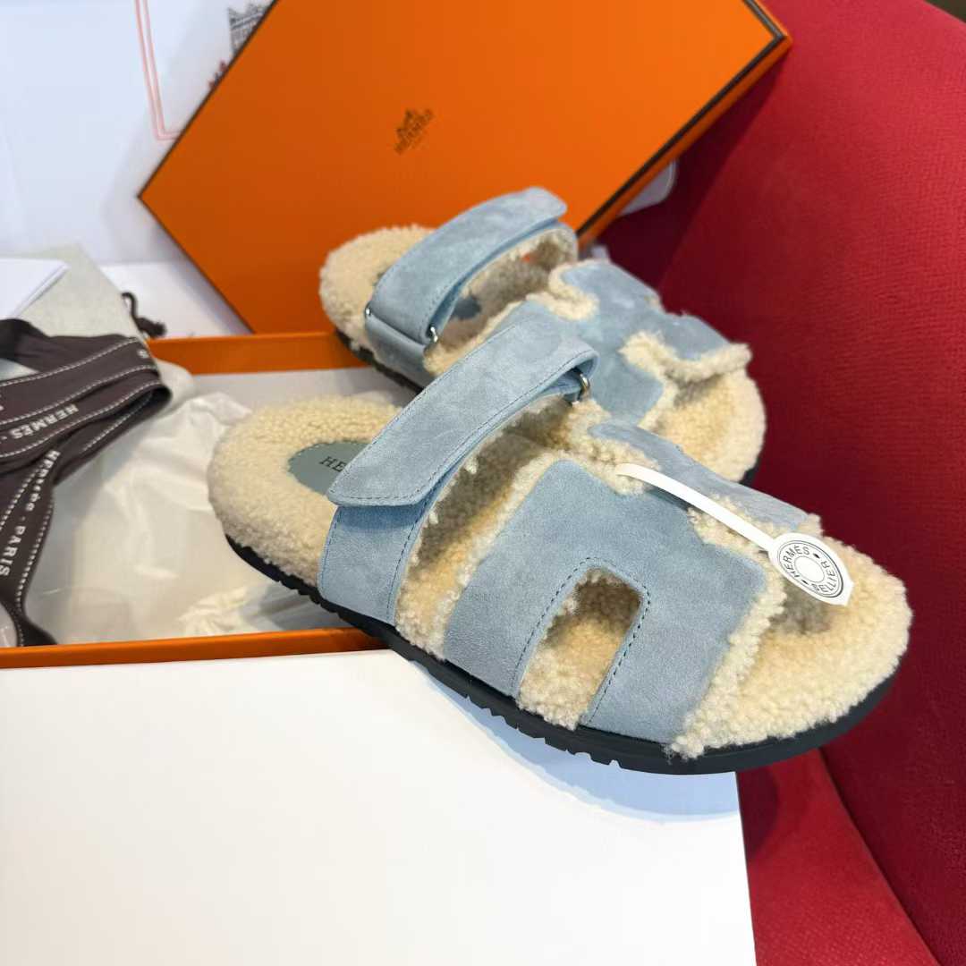 Hermès Second uncle Mao slippers view 3