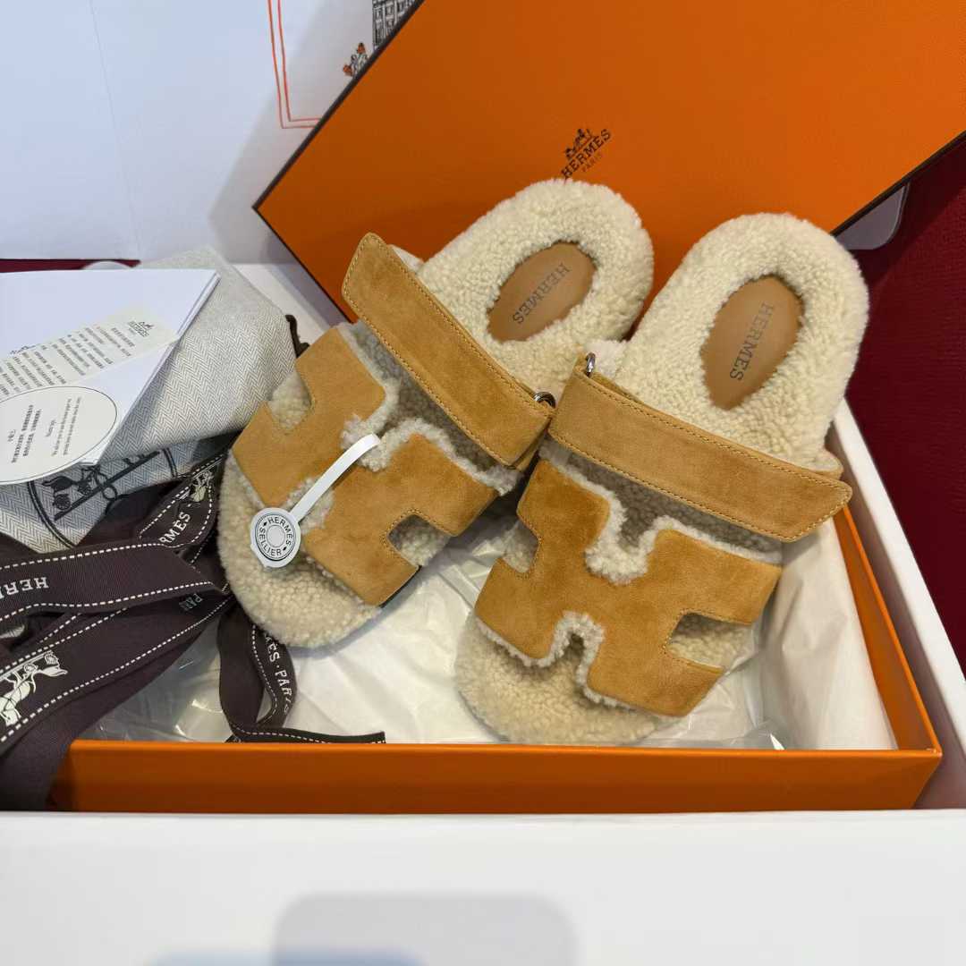 Hermès Second uncle Mao slippers view 4