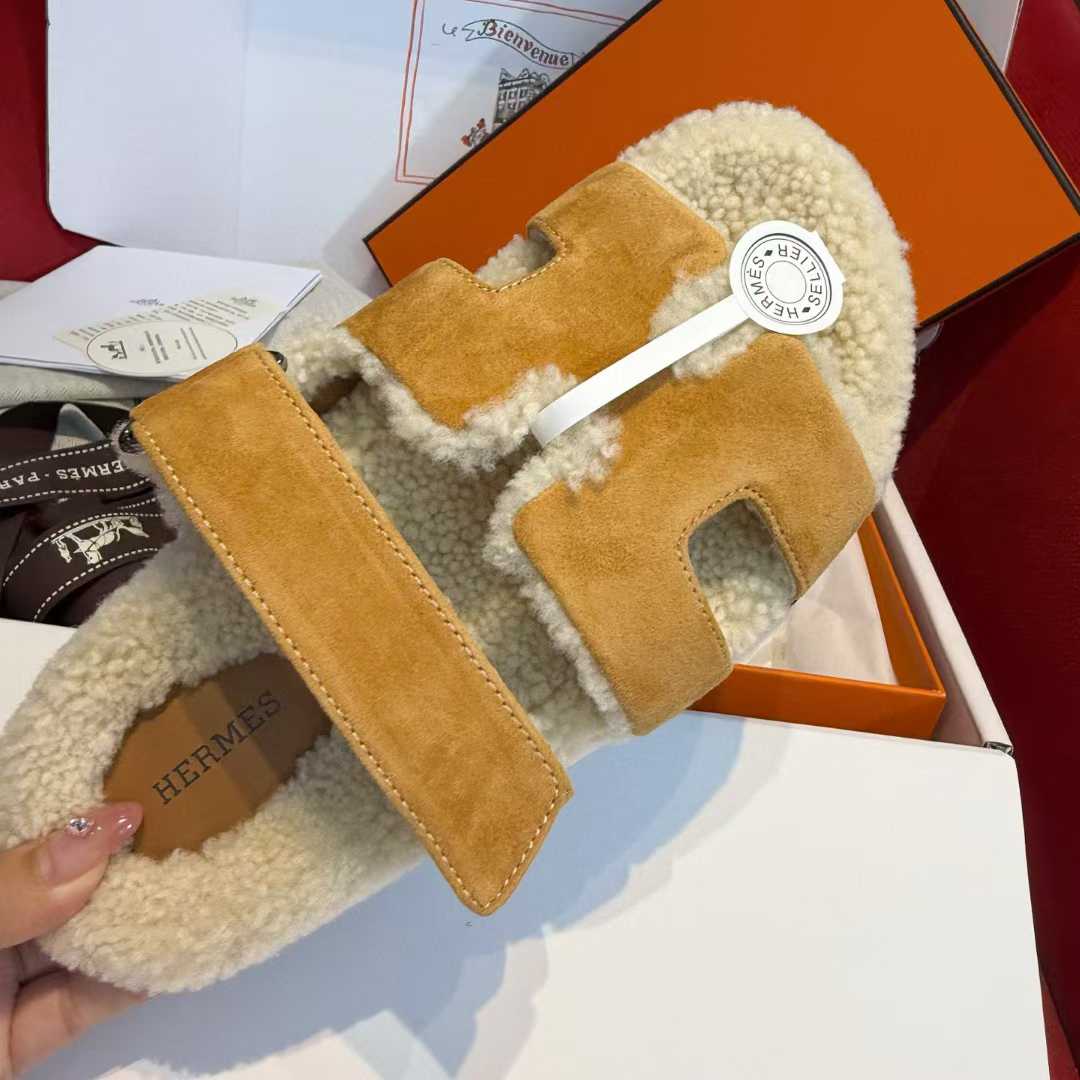 Hermès Second uncle Mao slippers view 7