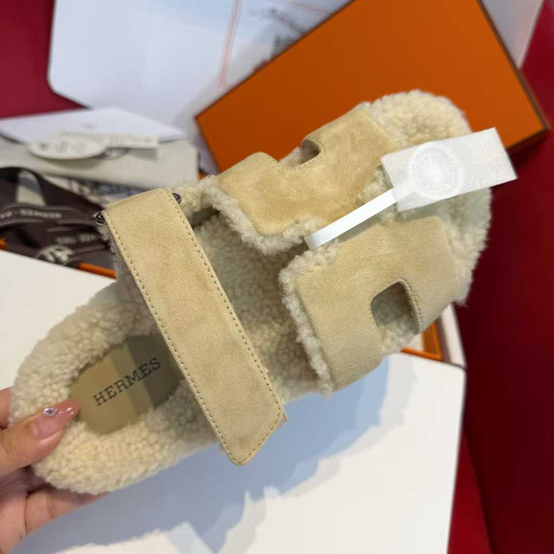 Hermès Second uncle Mao slippers view 8