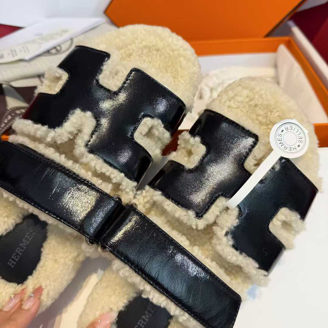 Hermès Second uncle Mao slippers view 8