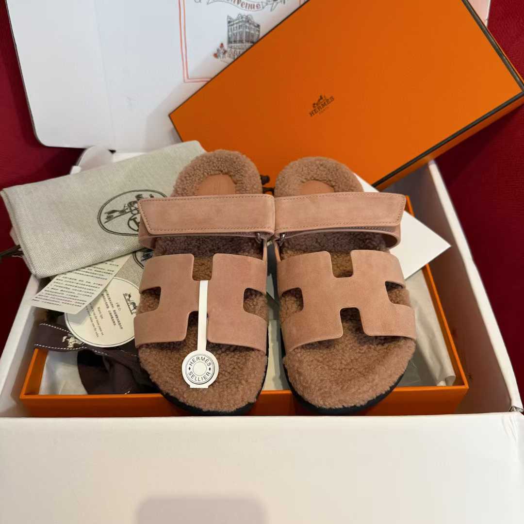 Hermès Second uncle Mao slippers view 2