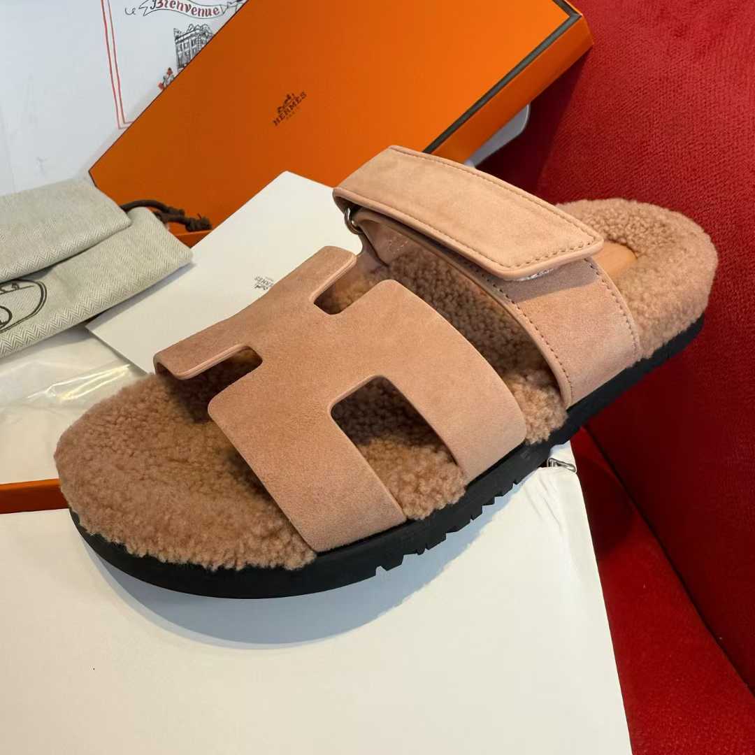 Hermès Second uncle Mao slippers view 5