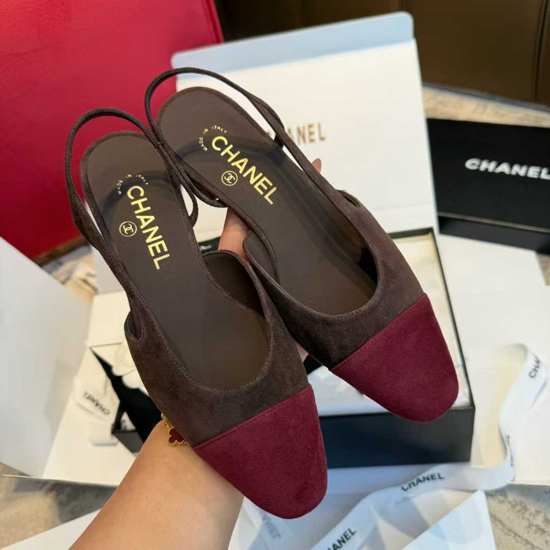Chanel 25C Flat shoes view 1