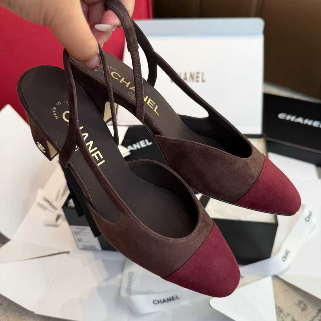 Chanel 25C High heels view 2