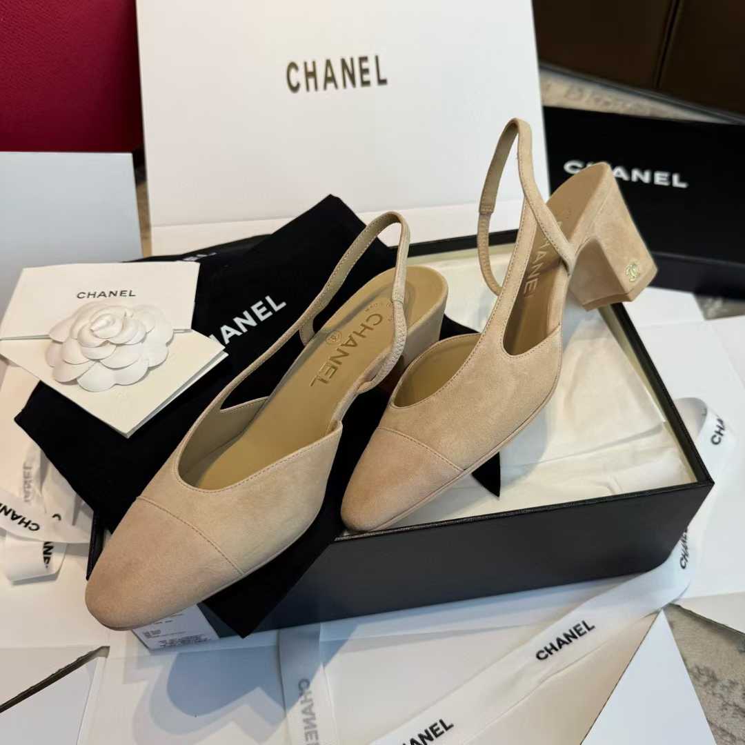 Chanel 25C High heels view 5