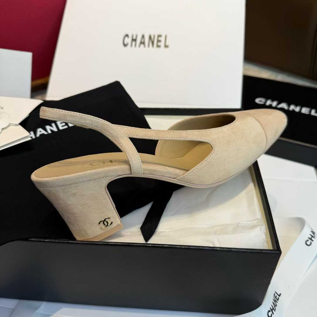 Chanel 25C High heels view 6