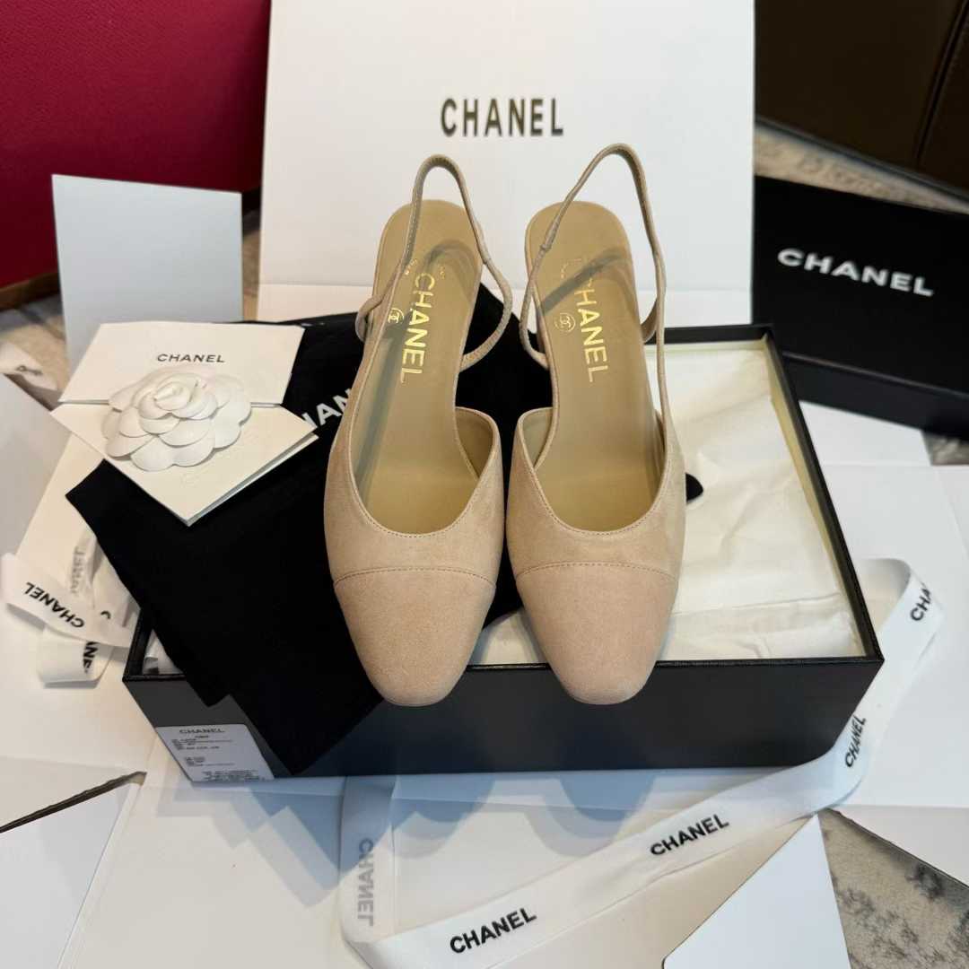 Chanel 25C High heels view 8
