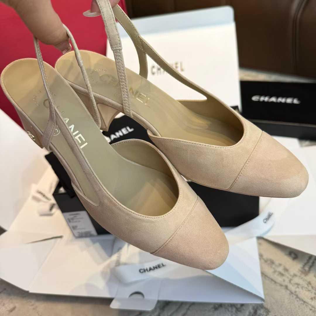 Chanel 25C High heels view 9