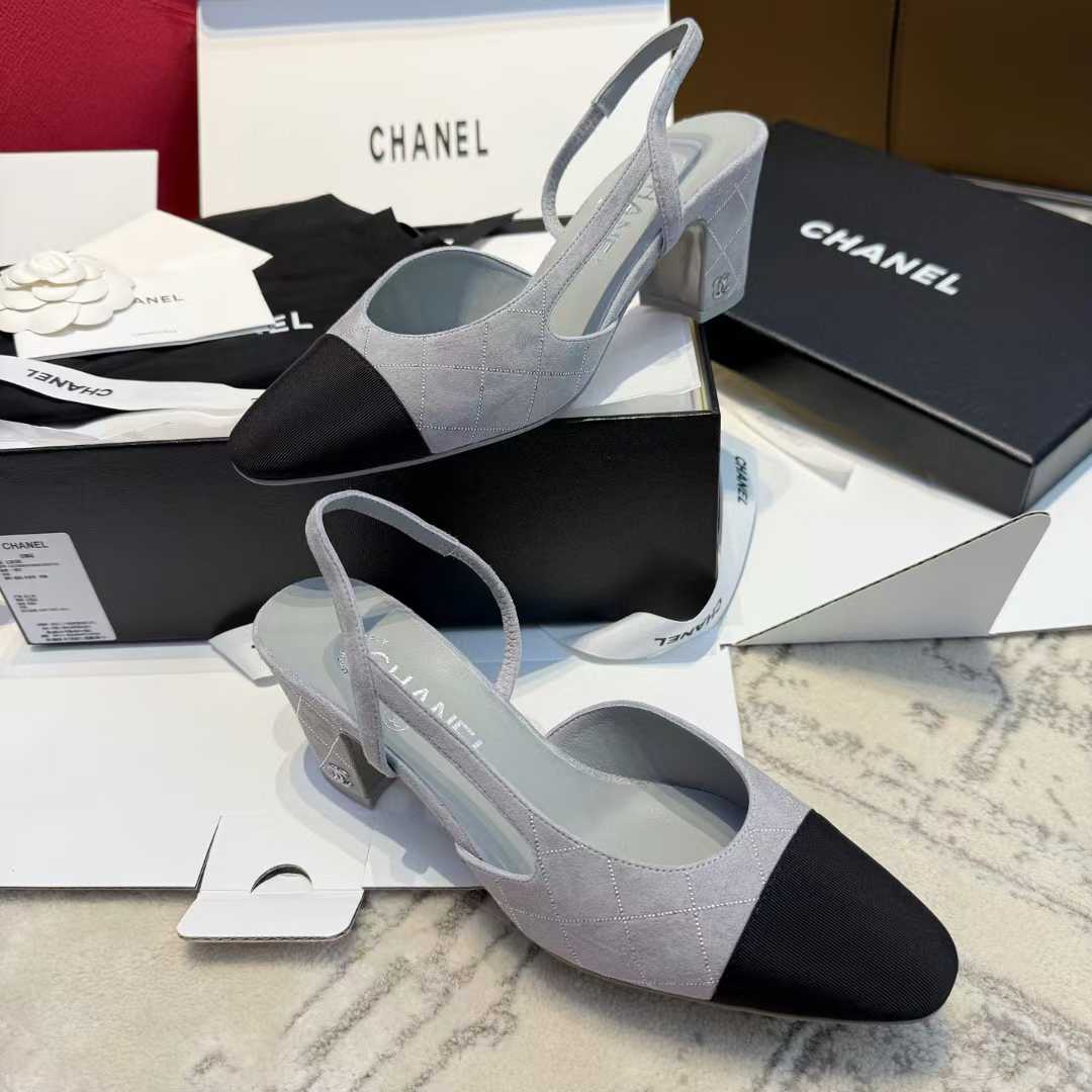 Chanel 25C High heels view 16