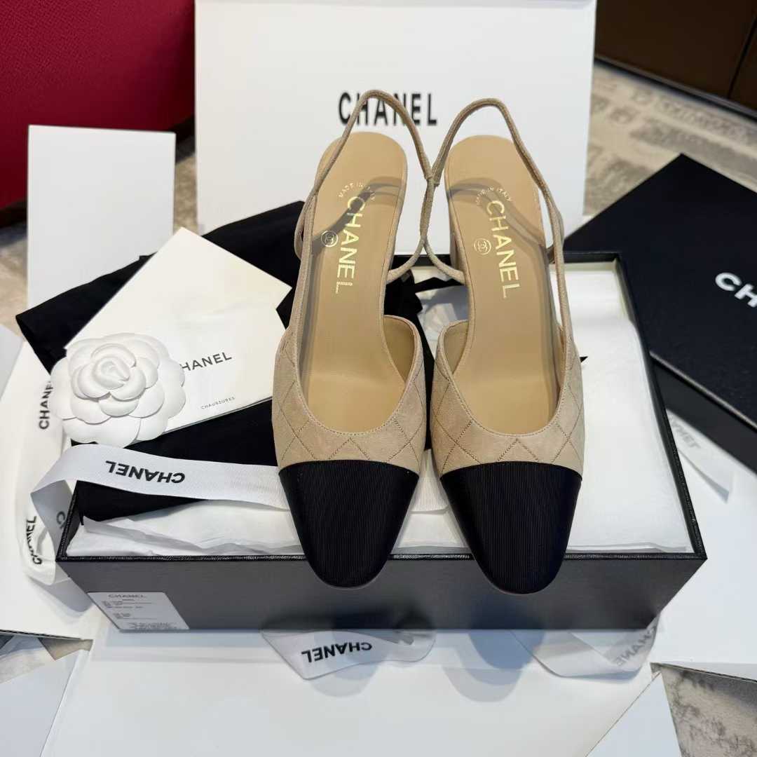 Chanel 25C High heels view 2