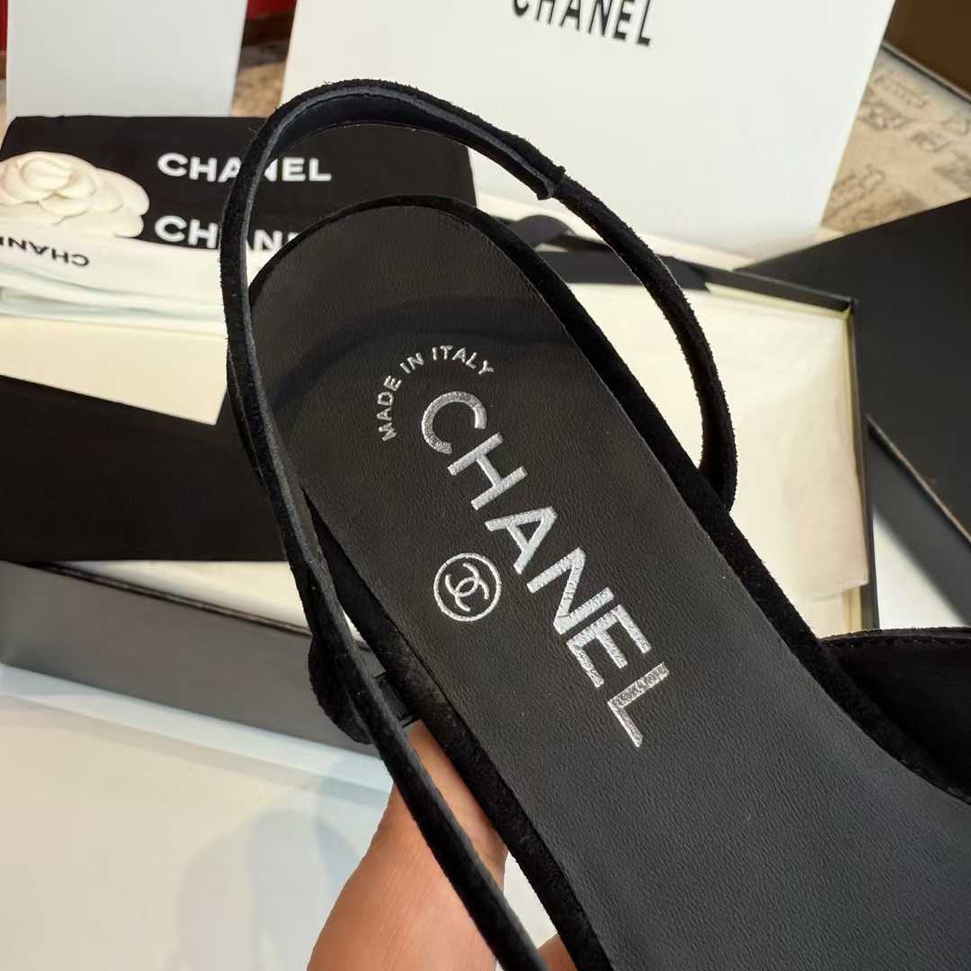 Chanel 25C Ballet shoes view 17