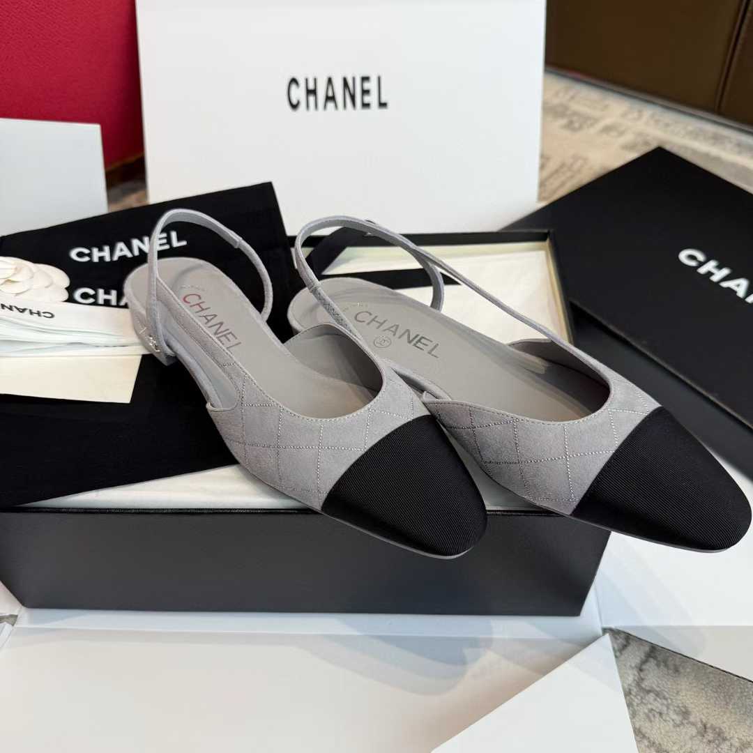 Chanel 25C Ballet shoes view 3