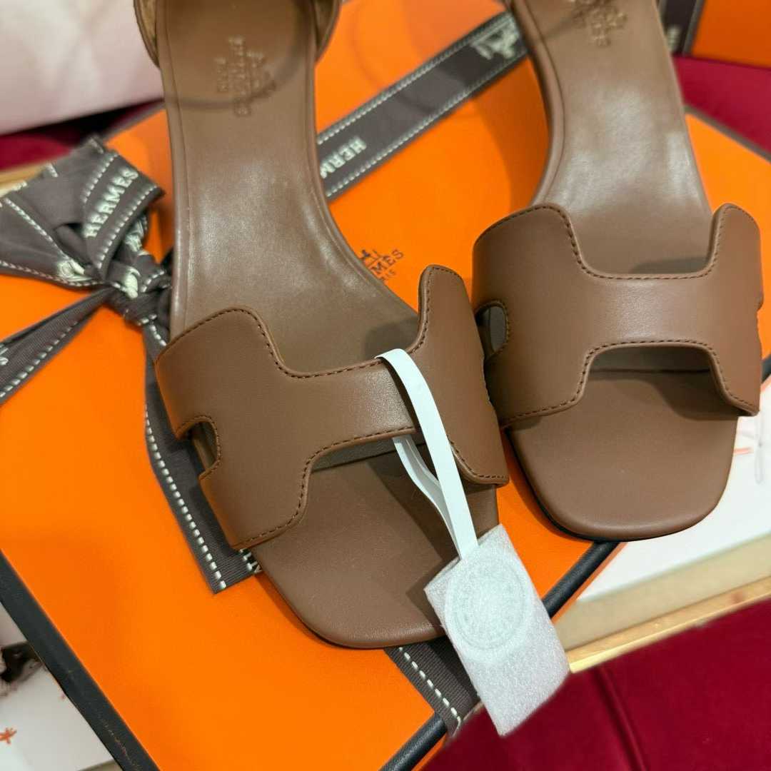 Hermès Slippers view 14