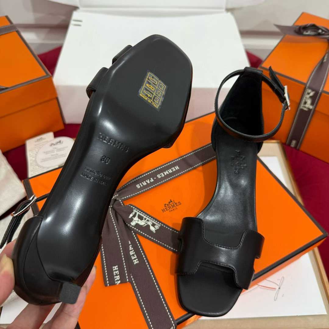 Hermès Slippers view 9