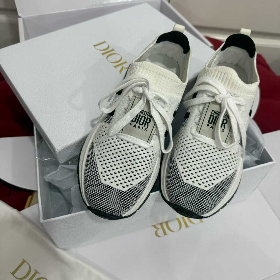 Dior Sneakers view 2