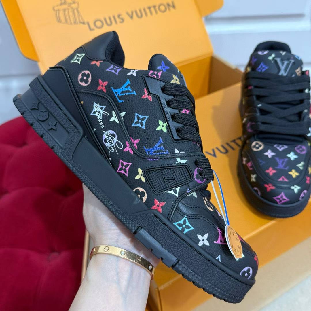 Louis Vuitton TRAINER Sneakers view 1