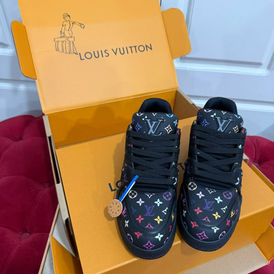 Louis Vuitton TRAINER Sneakers view 2