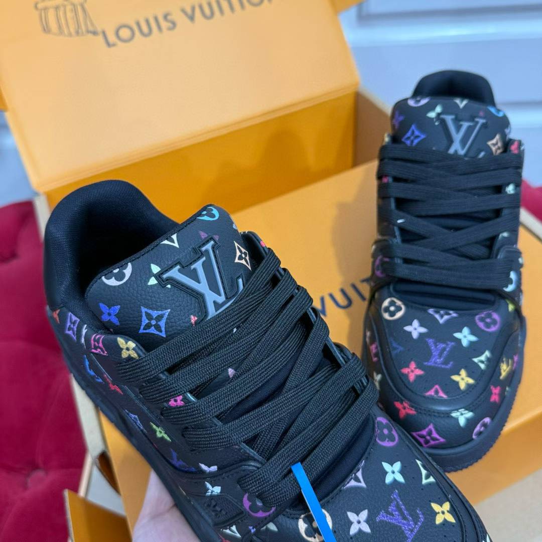 Louis Vuitton TRAINER Sneakers view 7
