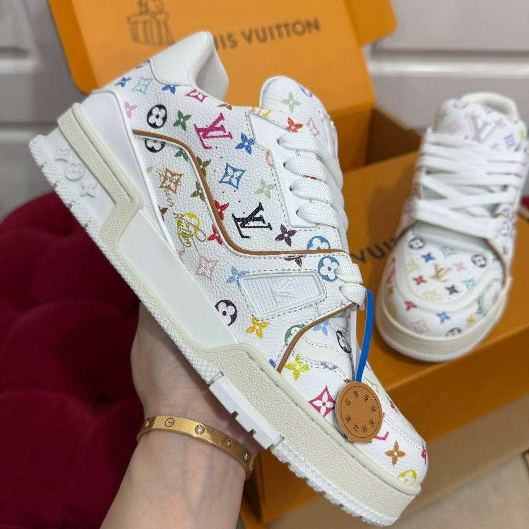 Louis Vuitton TRAINER Sneakers view 1
