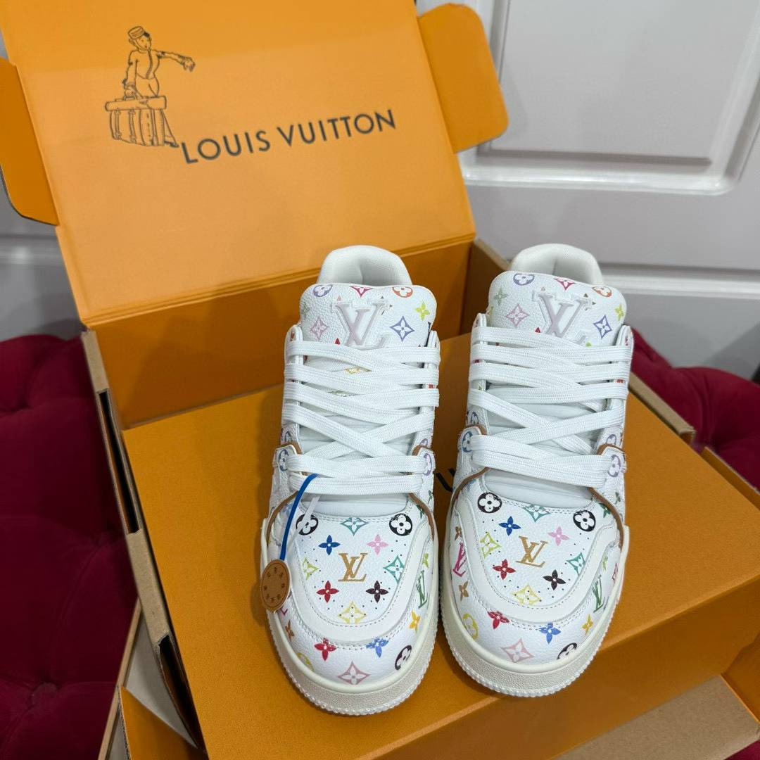Louis Vuitton TRAINER Sneakers view 2