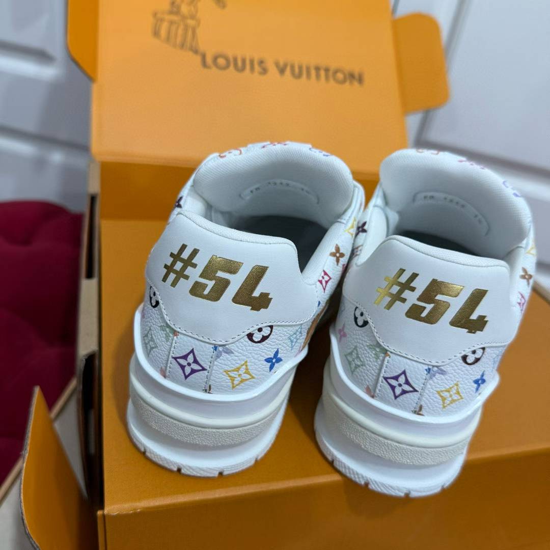 Louis Vuitton TRAINER Sneakers view 3