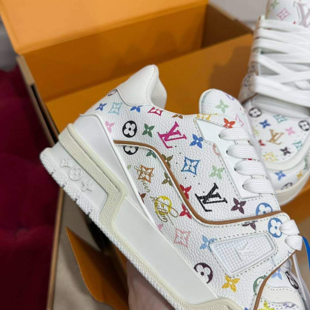 Louis Vuitton TRAINER Sneakers view 6