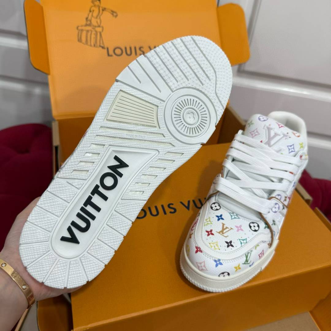 Louis Vuitton TRAINER Sneakers view 9