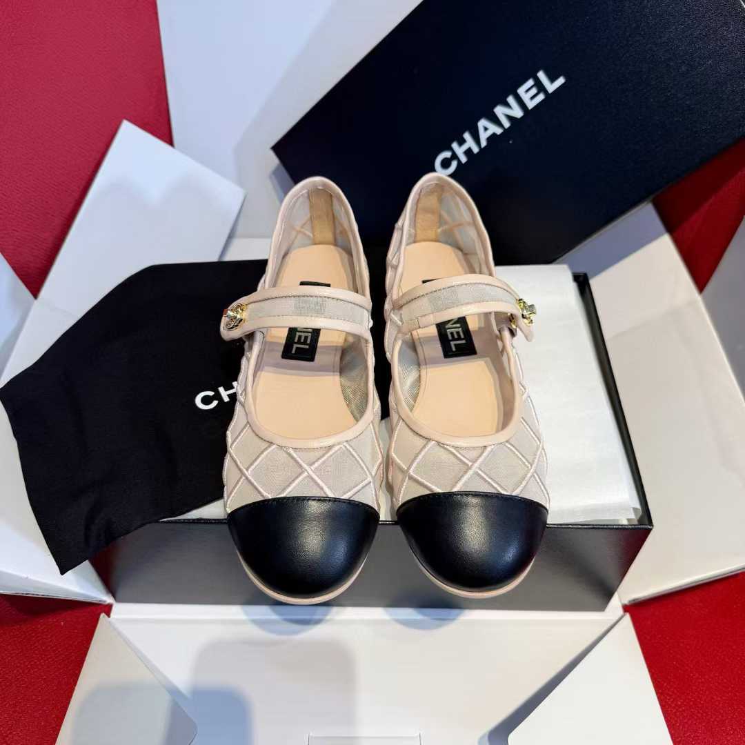 Chanel 25M COCO BEACH Mary Jane Shoes view 2