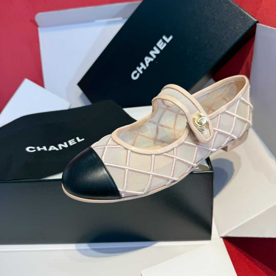 Chanel 25M COCO BEACH Mary Jane Shoes view 5