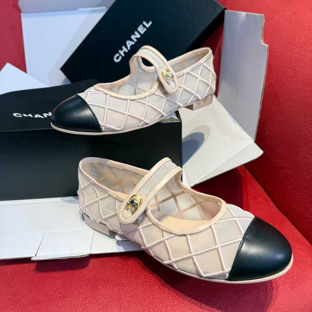 Chanel 25M COCO BEACH Mary Jane Shoes view 6
