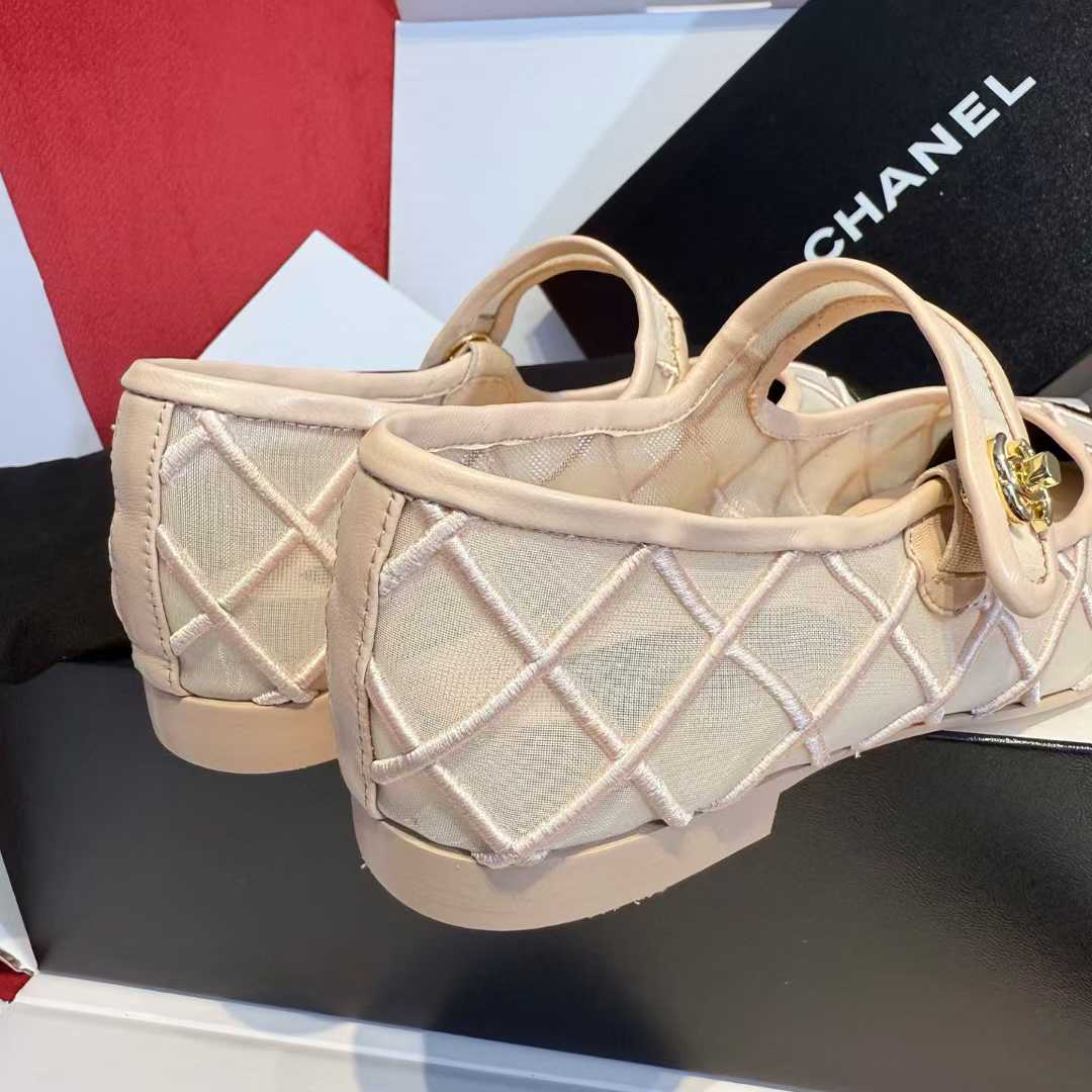 Chanel 25M COCO BEACH Mary Jane Shoes view 7