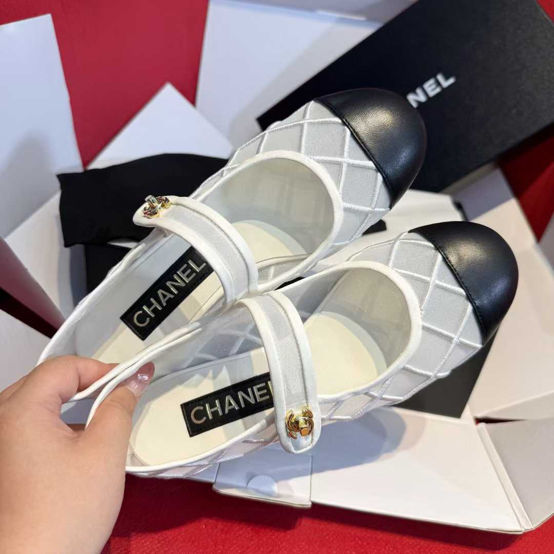 Chanel 25M COCO BEACH Mary Jane Shoes view 1