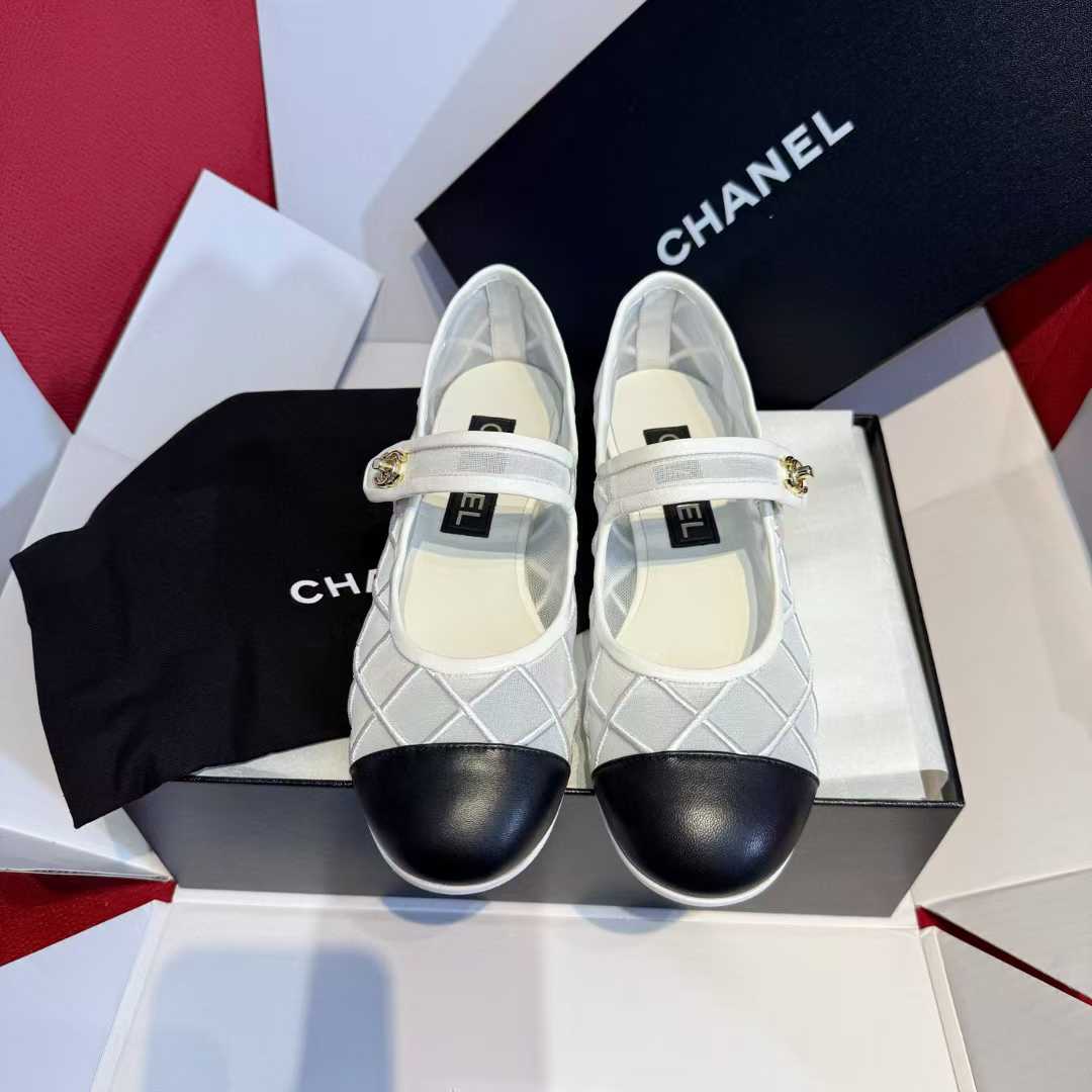 Chanel 25M COCO BEACH Mary Jane Shoes view 2