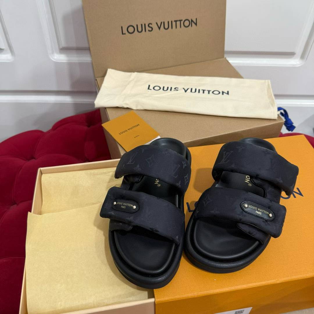 Louis Vuitton 2025 POLL Slippers view 2