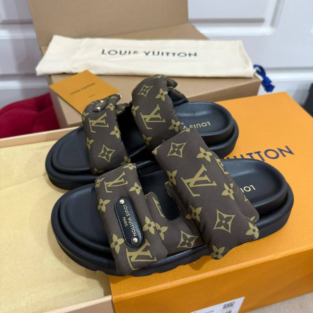 Louis Vuitton 2025 POLL Slippers view 4
