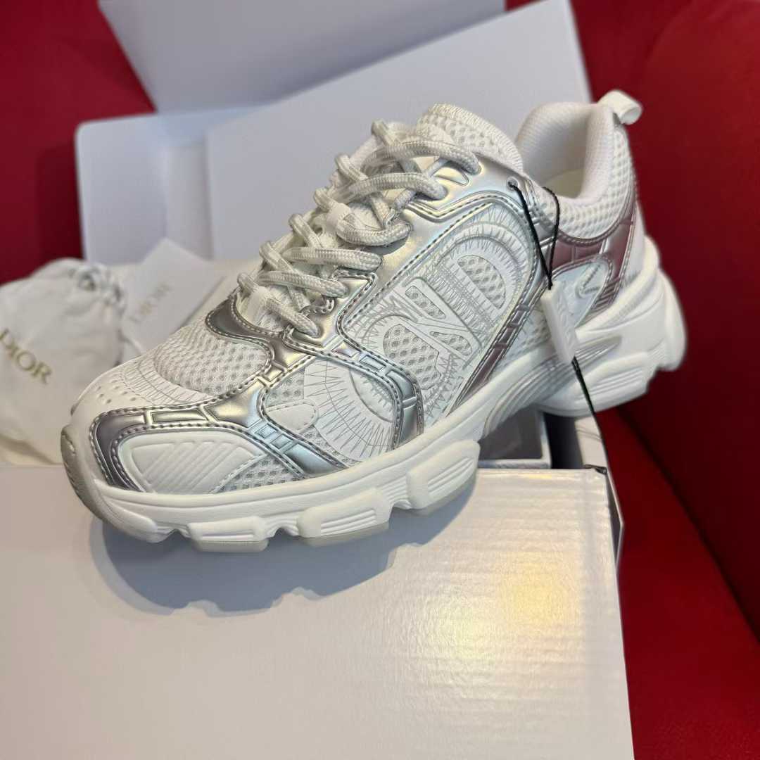 Dior CHRONO Sneakers view 5