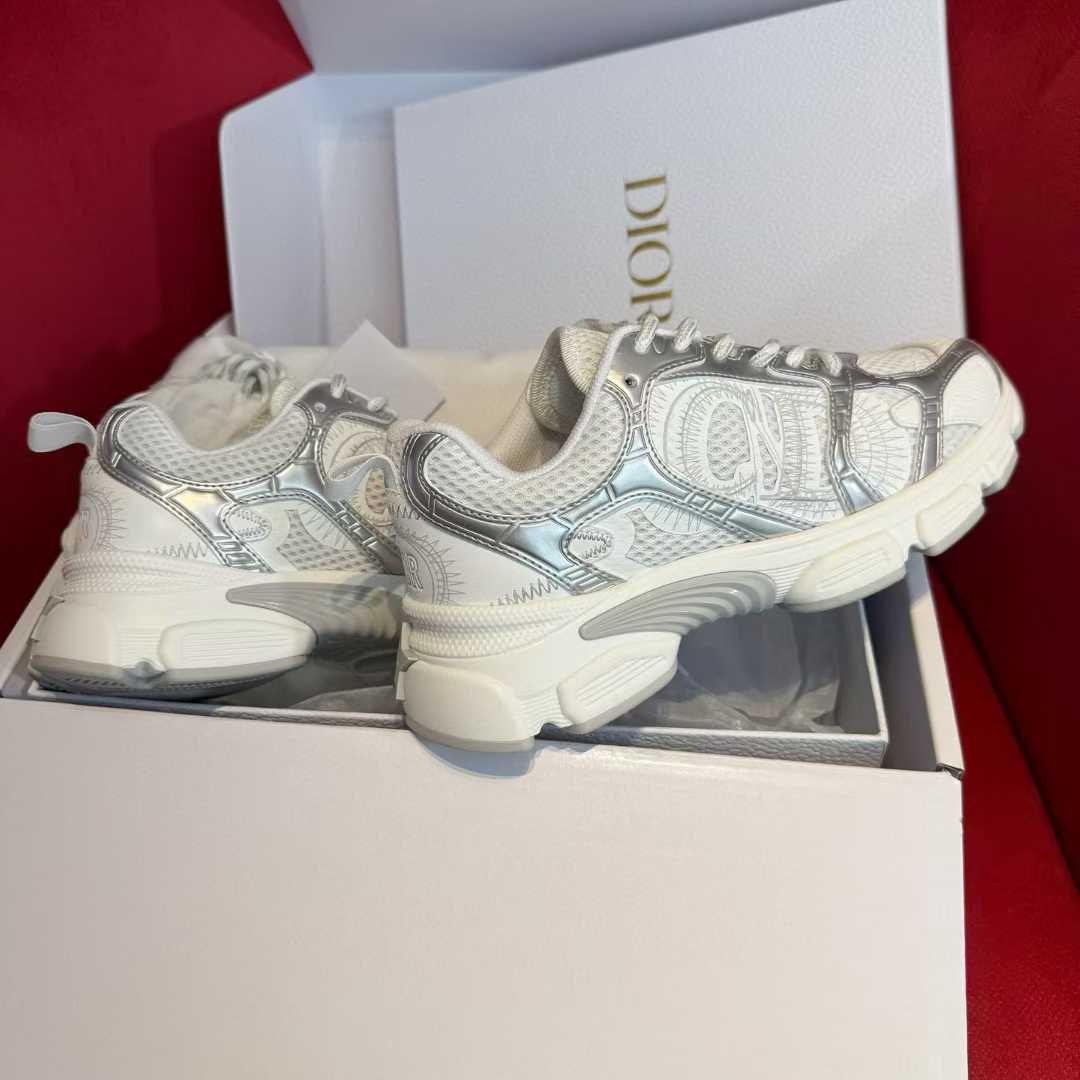 Dior CHRONO Sneakers view 7