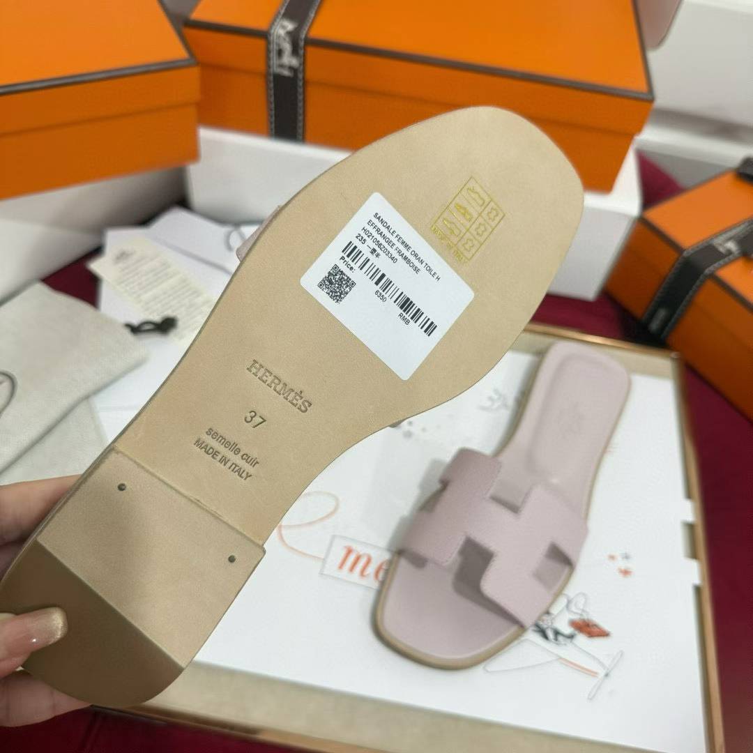 Hermès Slippers view 9