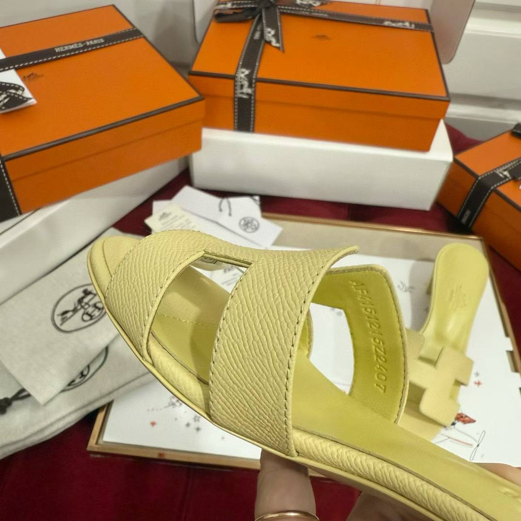 Hermès Slippers view 7