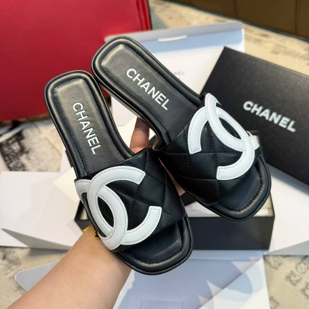 Chanel Slippers view 10