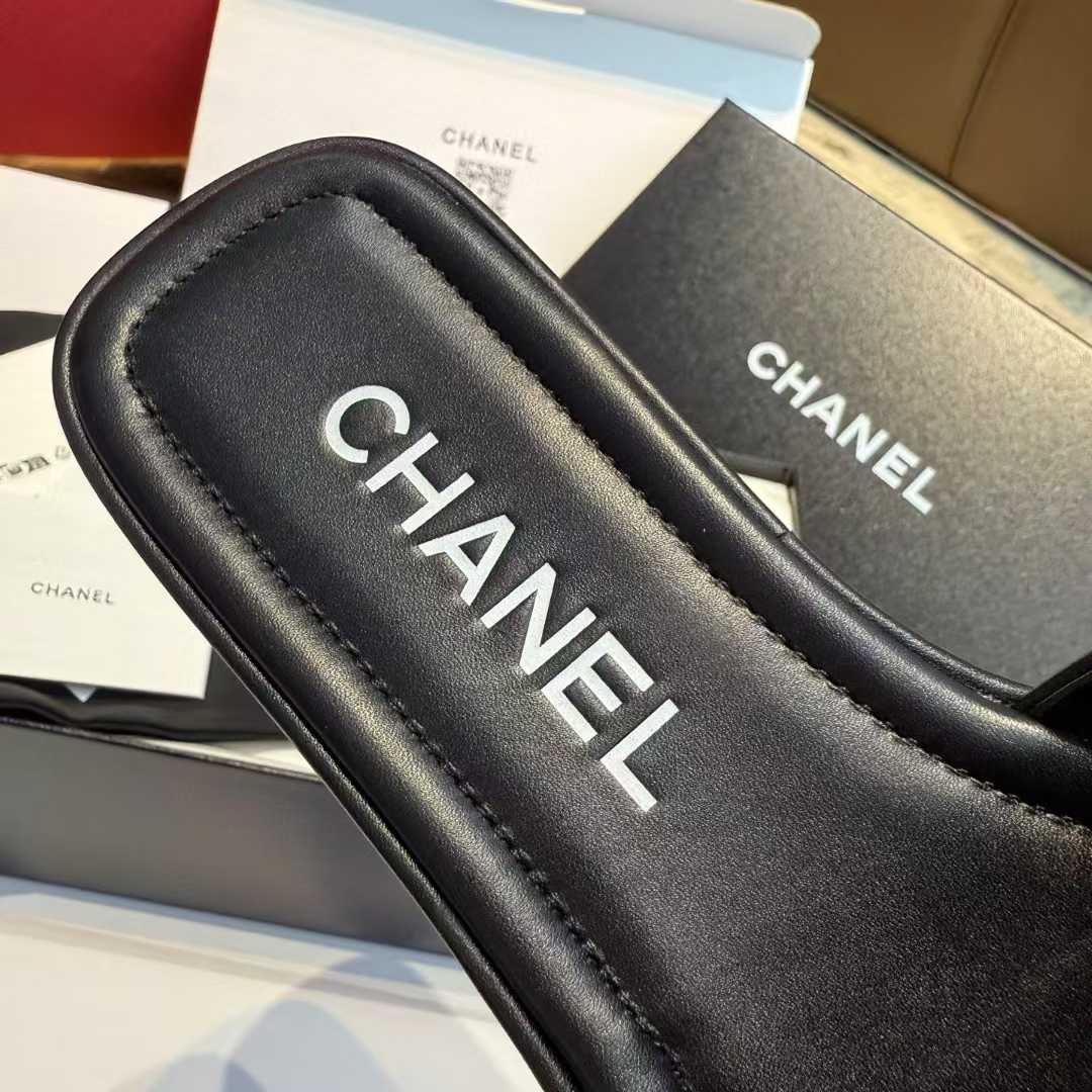 Chanel Slippers view 15