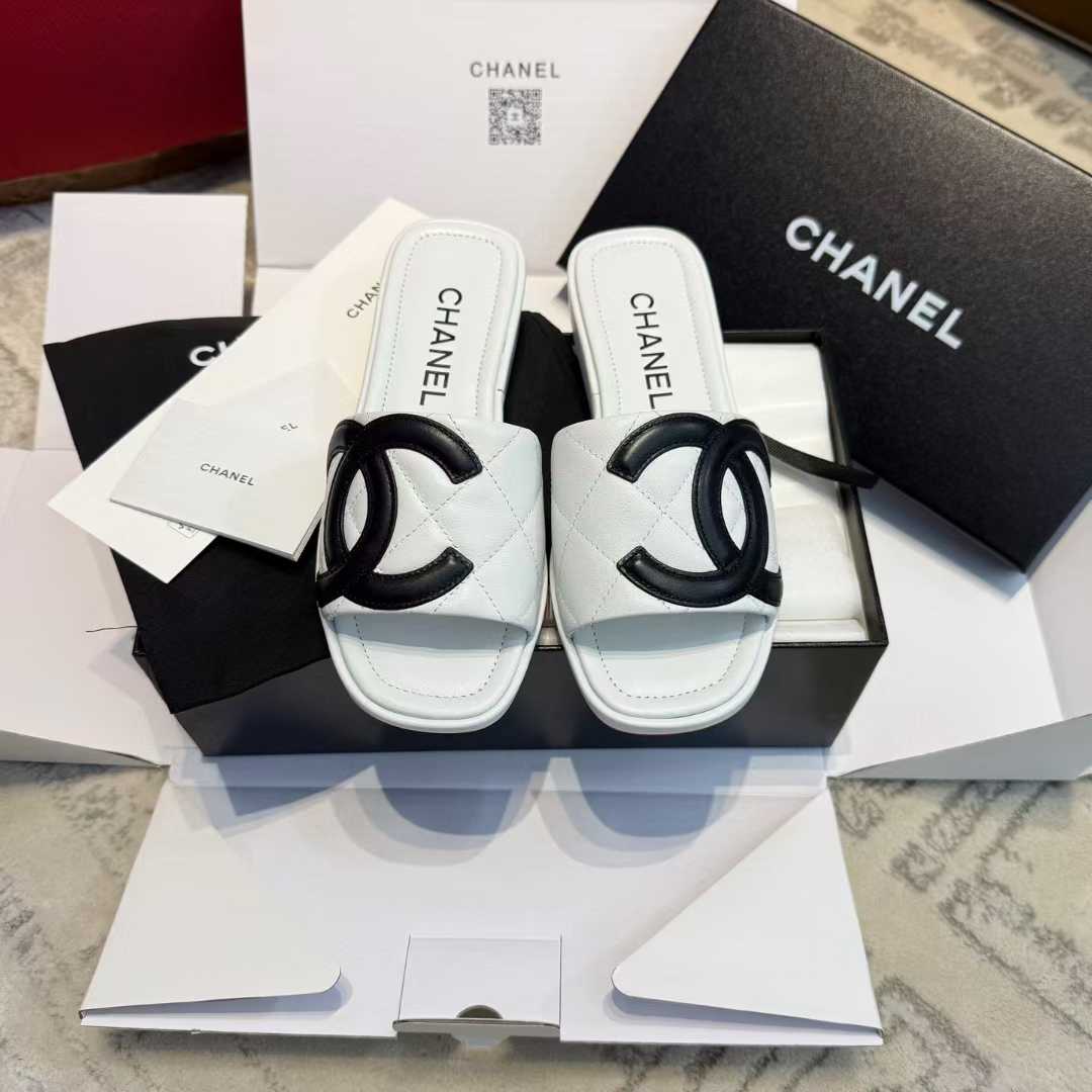 Chanel Slippers view 3