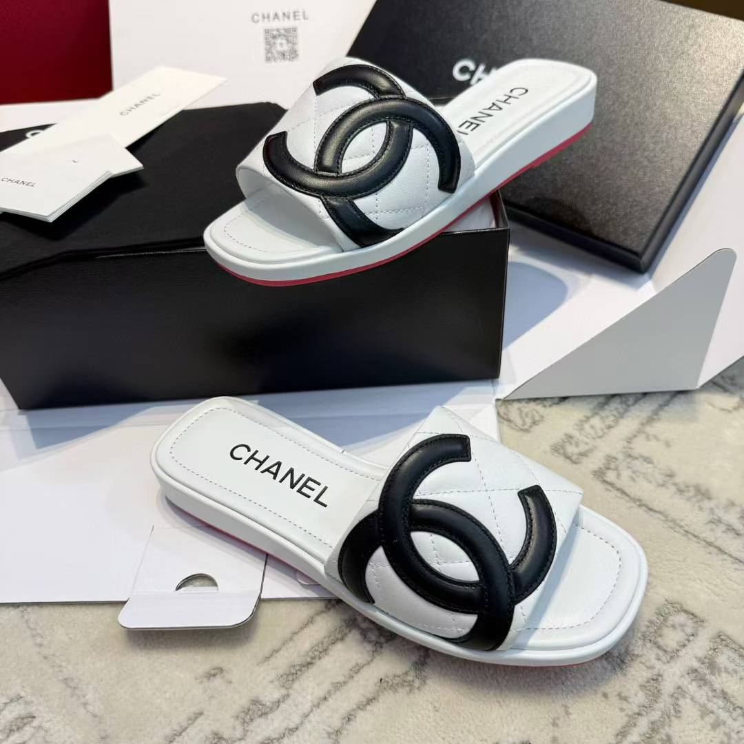 Chanel Slippers view 7
