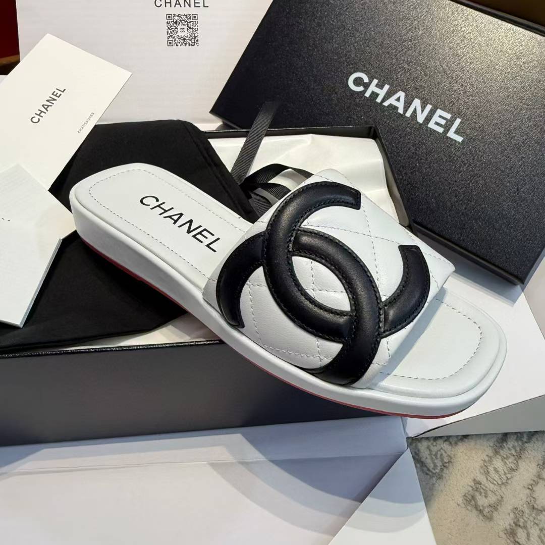 Chanel Slippers view 8